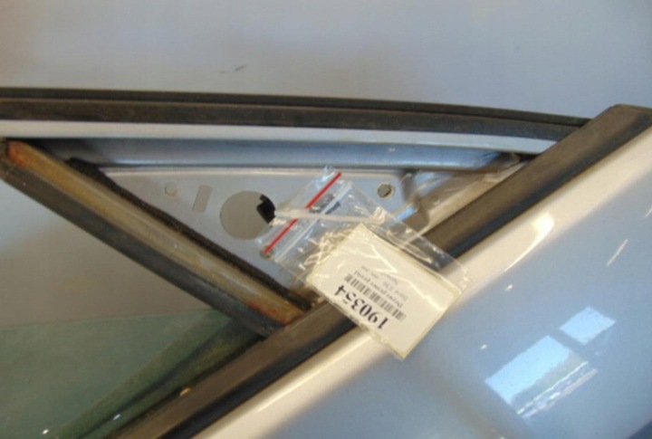 фото №3, Bmw e36 купе двері праві