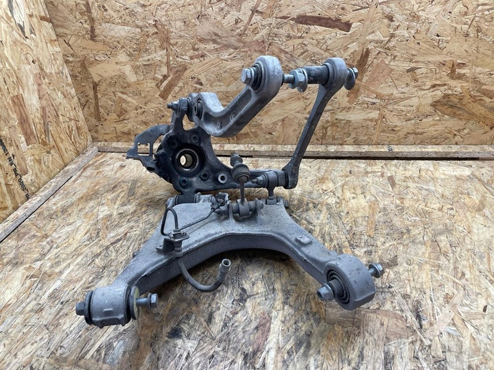 фото №6, Поворотна опора важелі ступиця праві зад audi a8 s8 d3 5.2 4e0511512