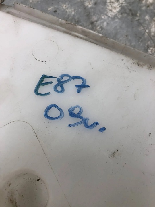 фото №6, Бачок омывателя bmw e87 7229535