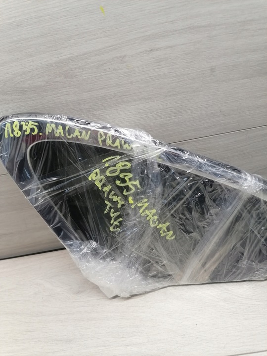 фото №10, Porsche macan стекло правый зад 95b845298