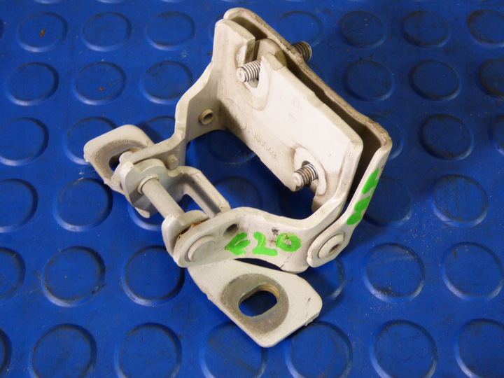 фото №5, Петля крышки багажника зад bmw 1 f20 хэтчбек