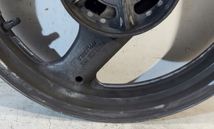 фото №10, Диск зад 17" x 3.5" suzuki gs500 gs 500 1989-2004r