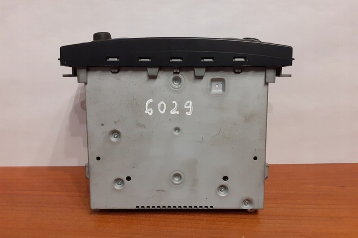 фото №8, Радио bez навигации mercedes-benz clk c209 a2038201686 2003