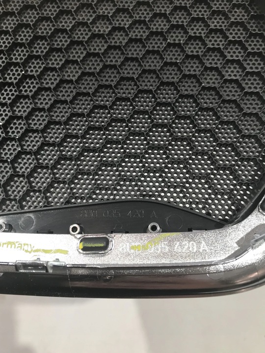 фото №4, Защита динамика дверь перед правая q3 8u 8u0035420a