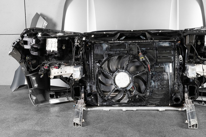 фото №9, Bmw x1 u11 капот крыло бампер pas радиатор лампы м-пакет m35ix