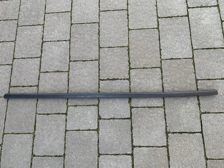 фото №1, Bmw x1 f48 планка накладка двері зад ліві чорна