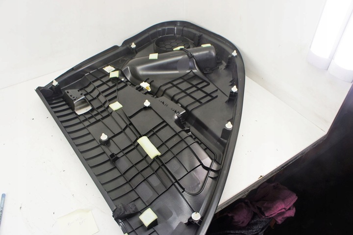 фото №5, Lh133 suzuki swift vi mk8 боковина дверь правый зад