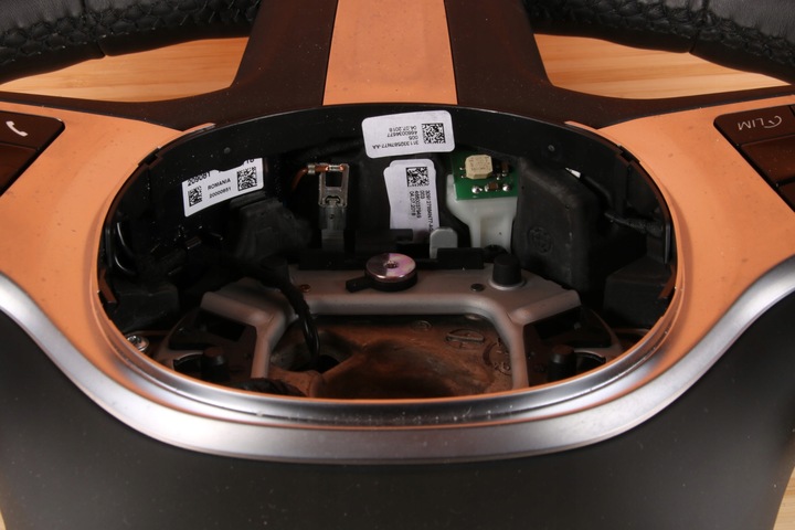 фото №12, Bmw g30 g31 g11 g12 g15 x5 g05 x7 g07 кермо м-пакет пелюстки вібрація