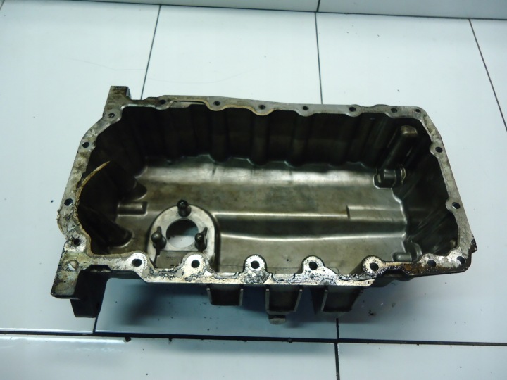 фото №5, Vw passat b6 2.0tdi bmn піддон масла 03g103603ad