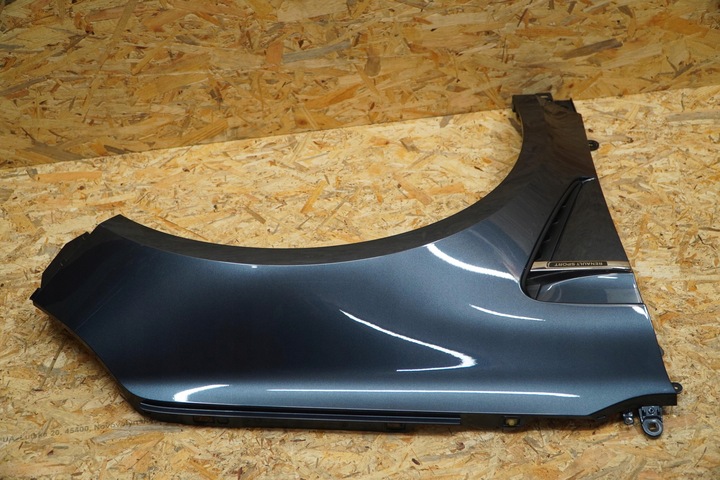 фото №7, Крило правий перед впуск логотип renault megane iv rs tekpn 15-