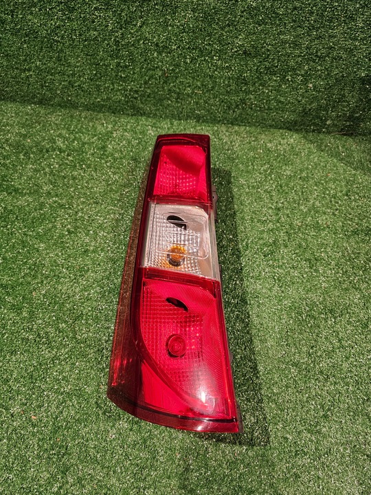 фото №1, Задня ліва лампа лівий зад dacia доккер 265551619r