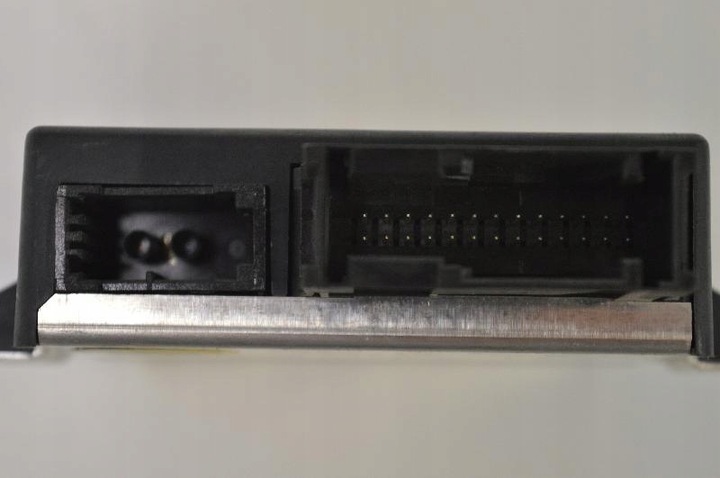 фото №6, Audi a8 s8 d3 2004 lhd модуль керуючий interfejsu diagnostycznego