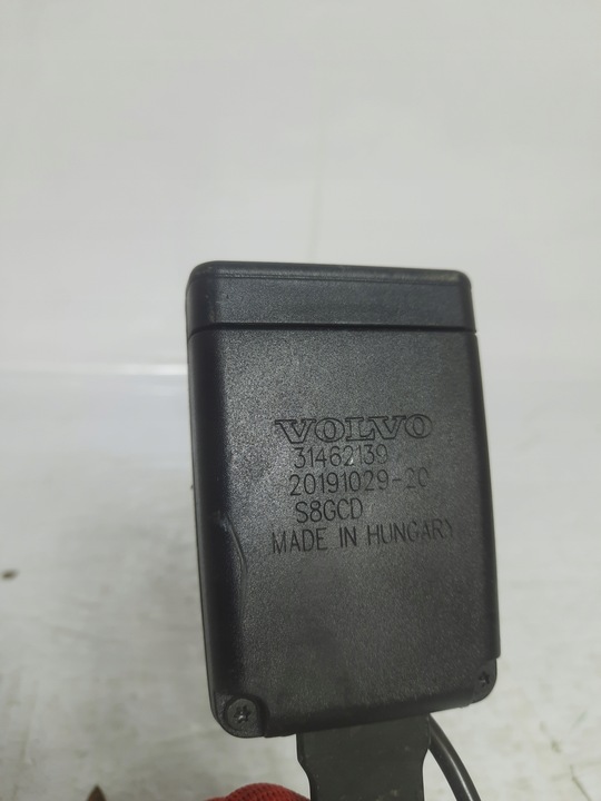 фото №12, Volvo xc40 17- застібка скоба ременя зад 32239901 usa