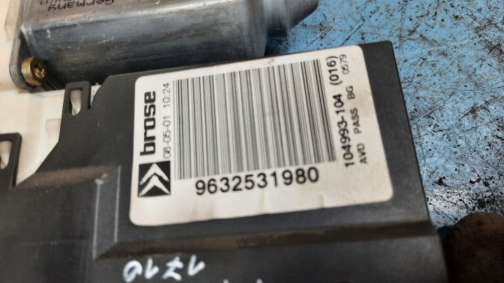 фото №5, Двигунчик скла праве перед 9632531980 citroen c5
