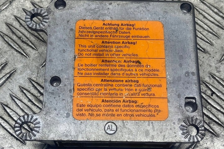 фото №3, Модуль подушка безопасности vw golf iv 1j1 1j0909604 1.9l дизель 85kw 2000