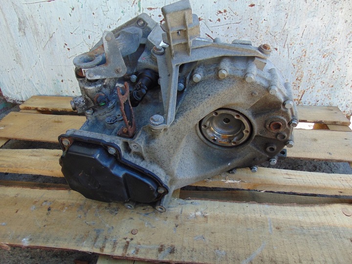 фото №10, Коробка передач коробки передач vw transporter t5 2.0 tdi lrs