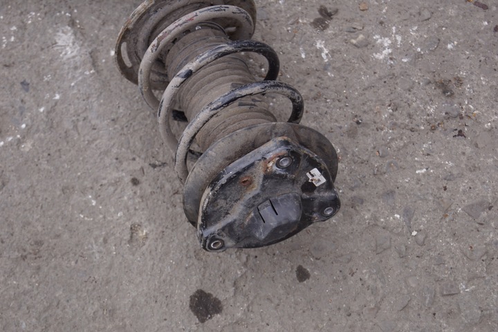 фото №5, Поворотна опора лівий перед mercedes w204