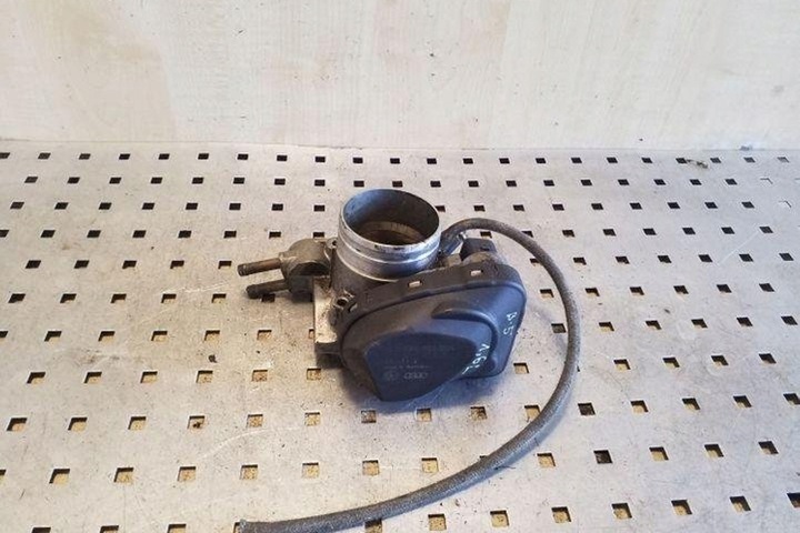 фото №3, Карбюратор vw passat варіант b5 3b6 06b133062f 1.6l бензин 75kw 1998