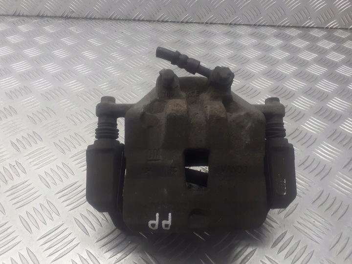 фото №1, Суппорт тормозной правые перед opel insignia a 2.0 t