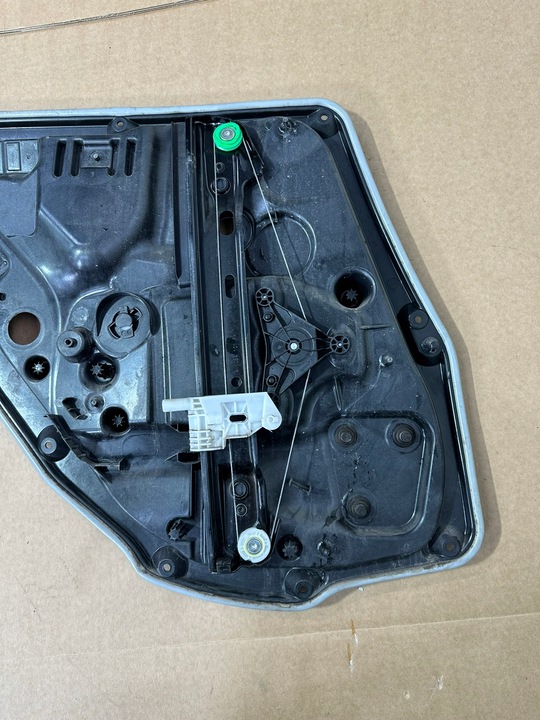 фото №6, Підйомник вікна, механізм скла праві зад mercedes s клас w222