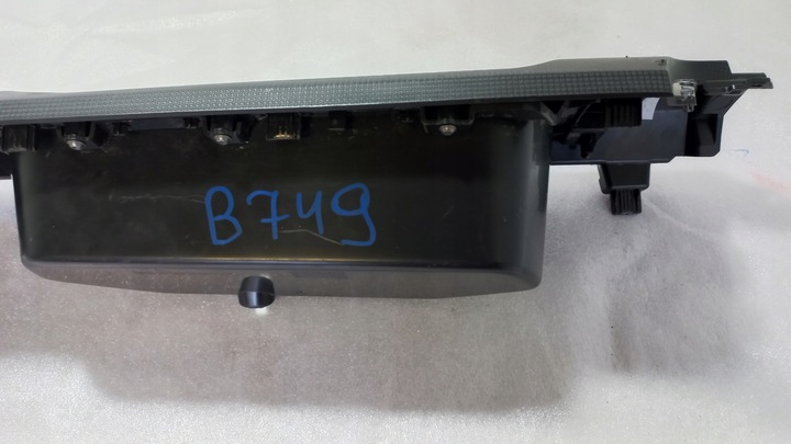 фото №7, Trafic vivaro talneto iii b бардачок полка решётка воздуховод консоль защита