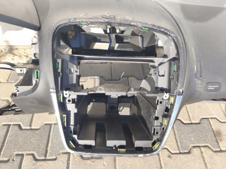 фото №7, Торпедо роздавальна капот консоль подушки seat toledo w05p0880204b