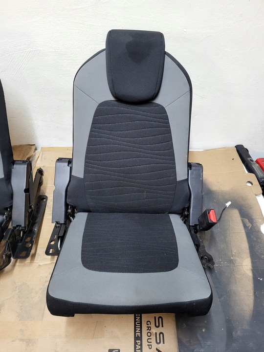 фото №12, Citroen c4 picasso ii сиденья диван ремни комплект