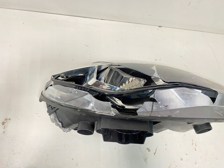 фото №11, Лампа передняя перед правая h7 + led seat ibiza 4 iv рестайлинг 6j 2015-2017