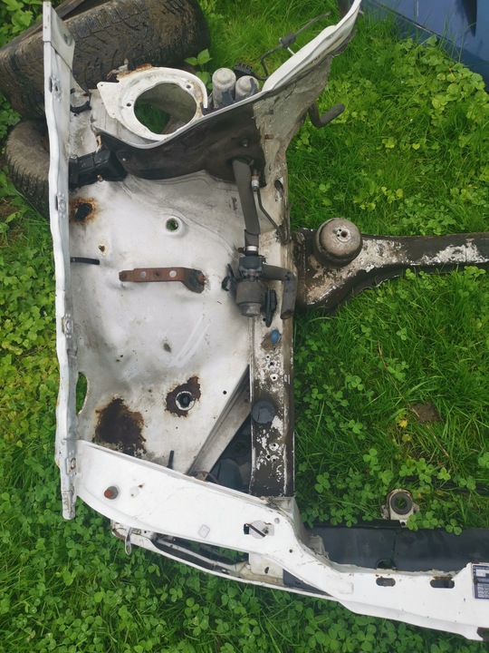 фото №7, Mercedes w124 усилитель фартук перед pas sedan универсал купе четверть
