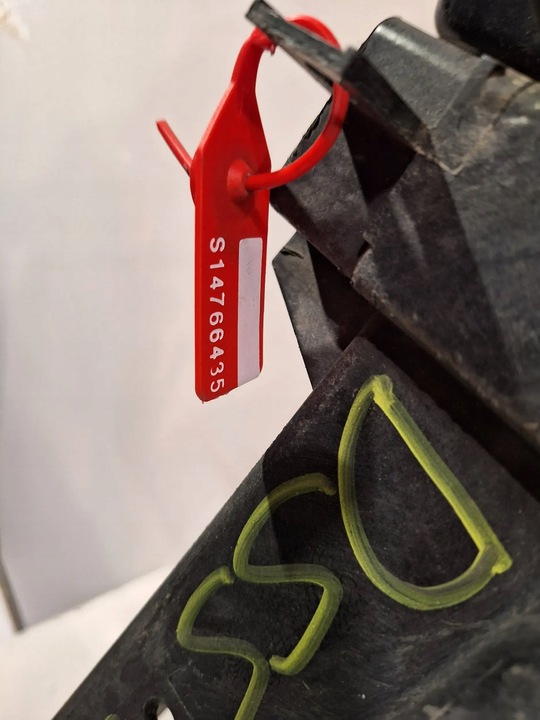 фото №9, Комплект радиатор вентилятор 9686779380 citroen ds5 2.0 hdi гибрид