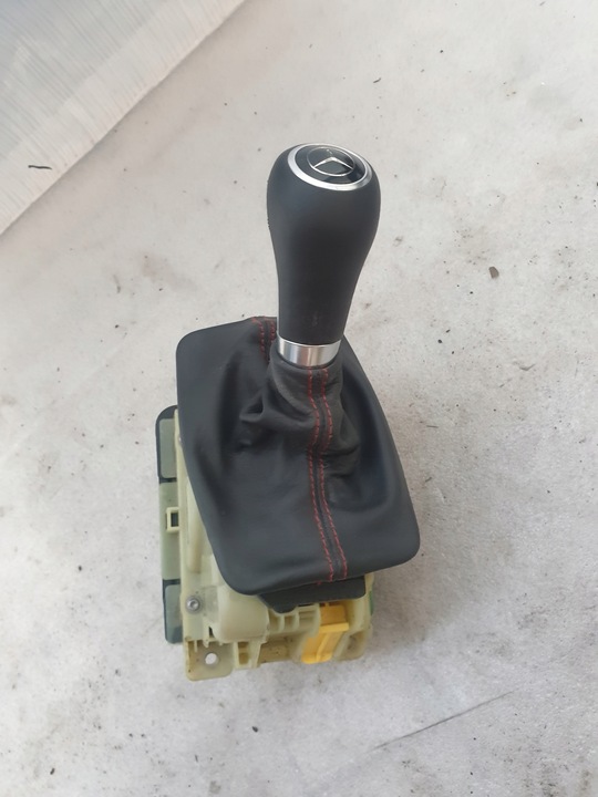 фото №2, Вибірник a2042677524 mercedes w204 c клас amg