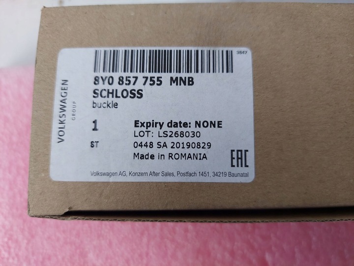 фото №6, Audi a3 8y застёжка ремня перед новая оригинальный номер