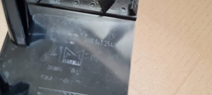 фото №12, Sq8 4m rsq8 q8 защита заглушка лампы правая правые зад 4m8945254b