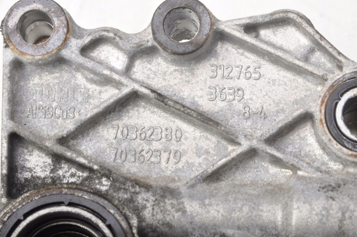 фото №7, Mercedes w172 r172 2.2 cdi основание корпус фильтра масла a6511801165