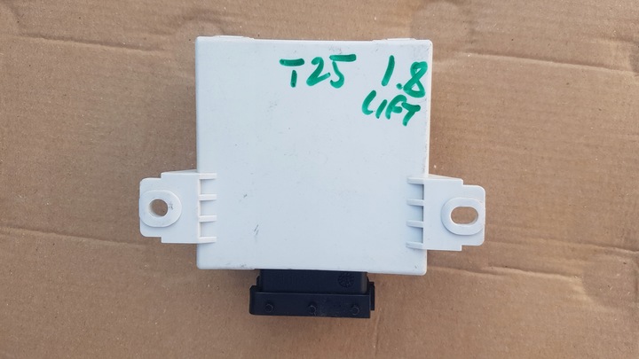 фото №1, Toyota avensis t25 03-08 модуль комфорту