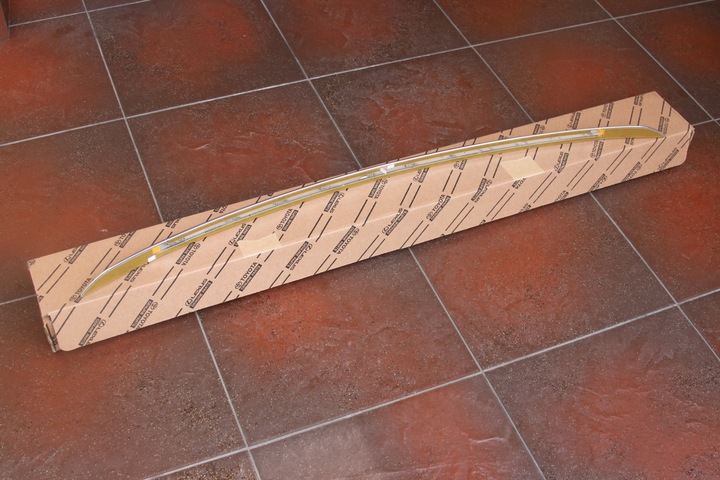 фото №3, Планка хром кришка багажника toyota corolla cross