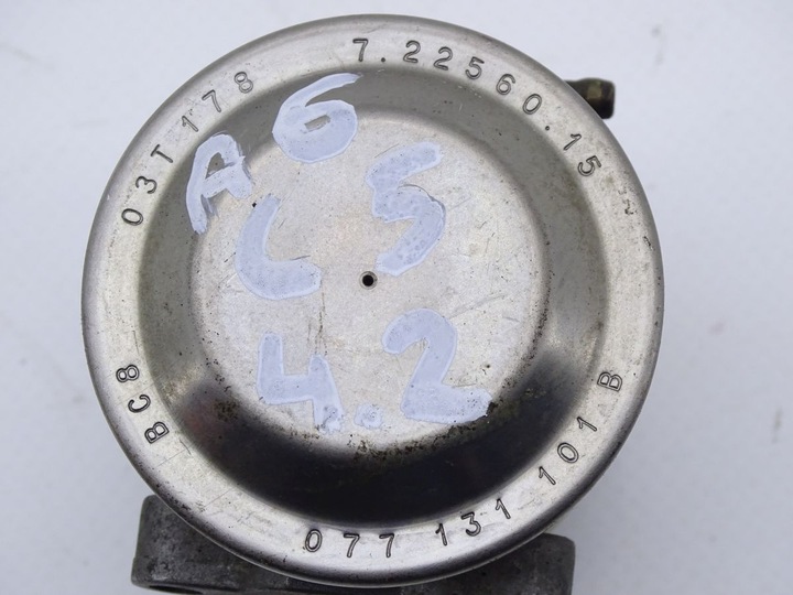 фото №3, Audi a6 c5 rs6 02-04 4.2 v8 bcy клапан egr