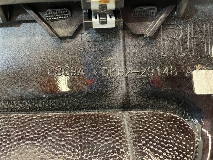 фото №8, Land rover range rover sport накладка молдинг правая стойка l494 dk6229148a