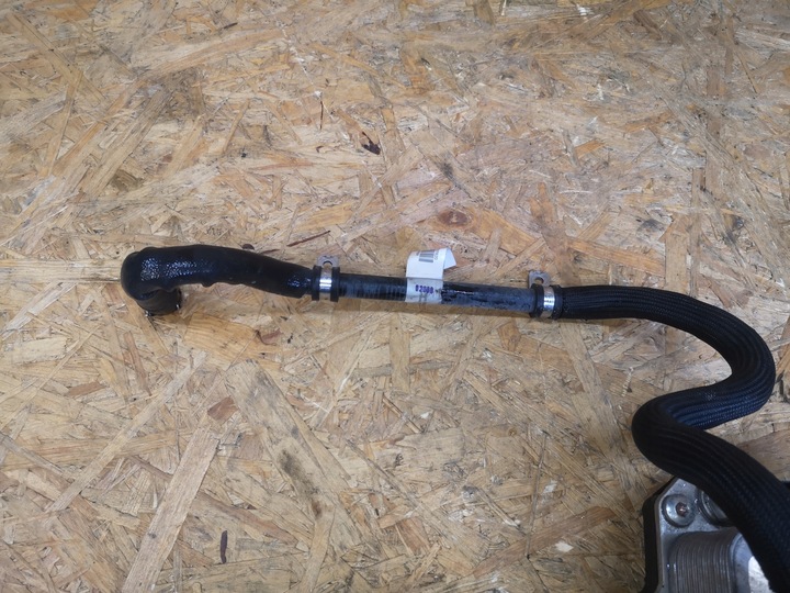 фото №3, Alfa romeo stelvio 2.2 радіатор масла 55276011 основа фільтра масла