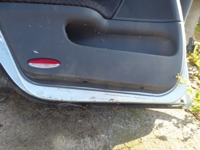 фото №8, Laguna ii двері зад ліві планка teb64 універсал