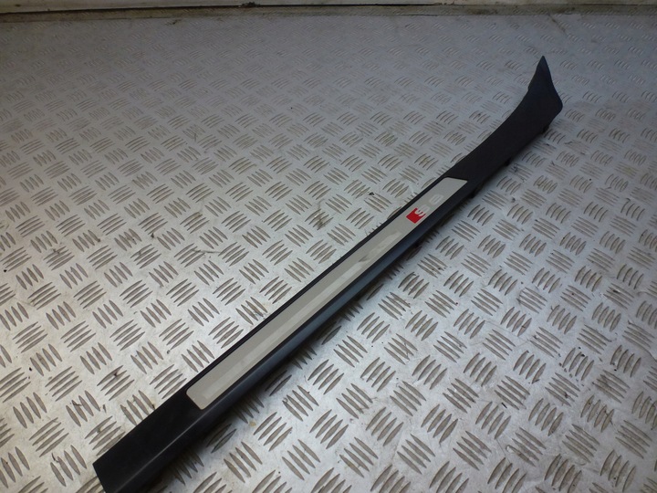 фото №1, Планка накладка порога левый зад audi a8 s8 d3