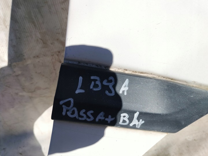 фото №10, Vw passat b4 крыло правые lb9a