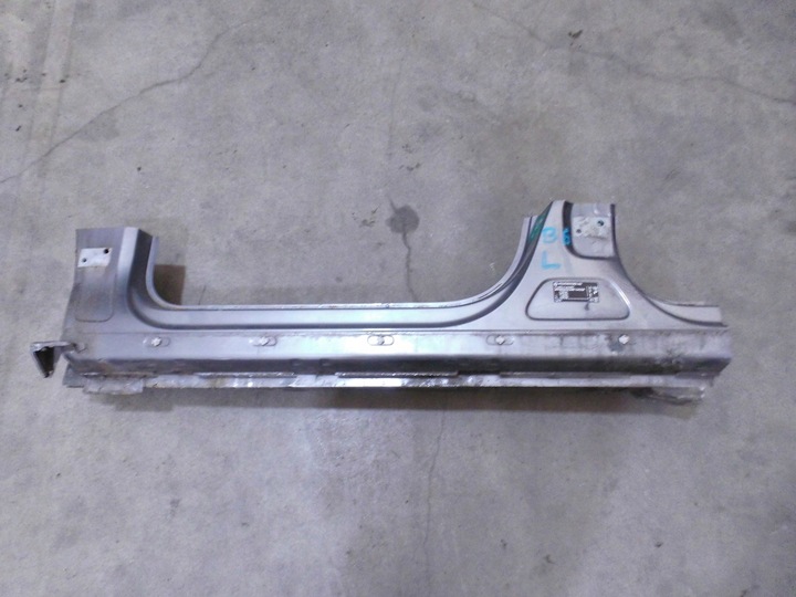 фото №1, Стійка поріг лівий vw passat b6 3c сірий la7t