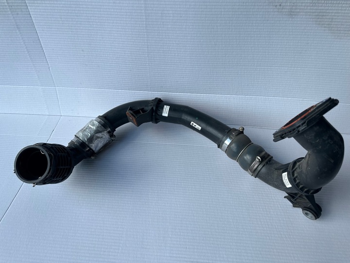 фото №1, Trafic iii рестайлінг шланг труба інтеркулер шланг turbo 2,0 144600509r hsr26577