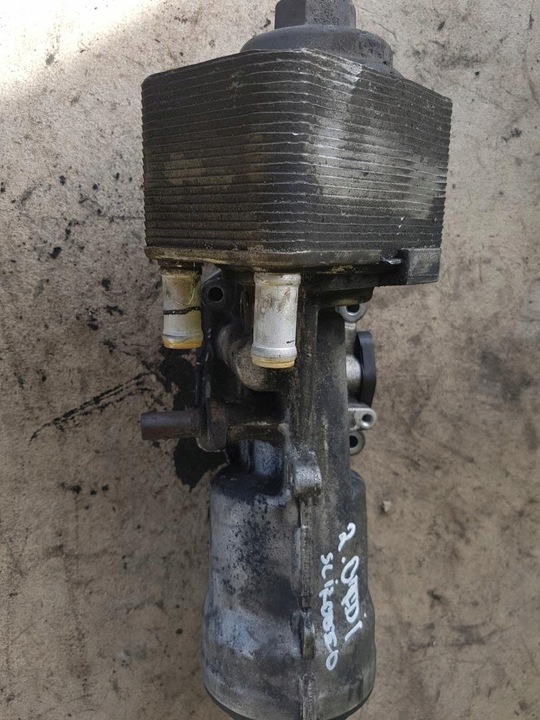 фото №1, Радіатор основа масла vw passat cc 045115389k