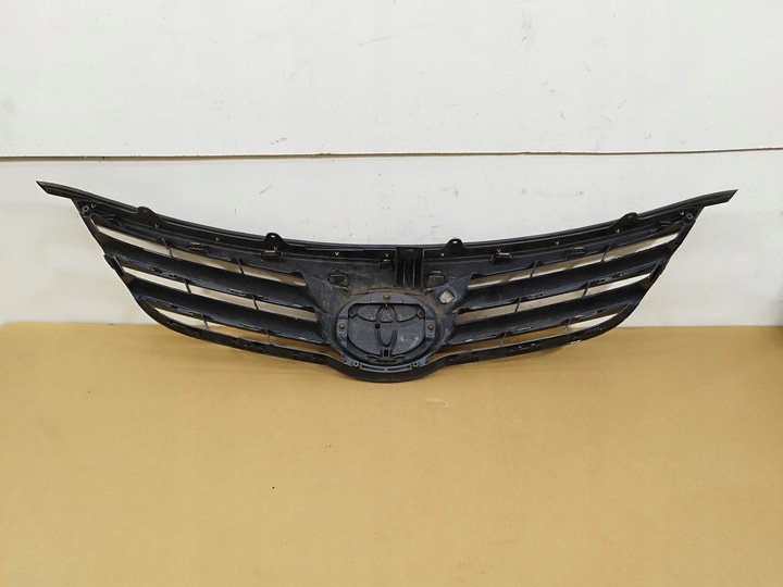 фото №11, Решітка радіатора решітка бампера перед toyota avensis t27 iii рестайлінг 2012-2014