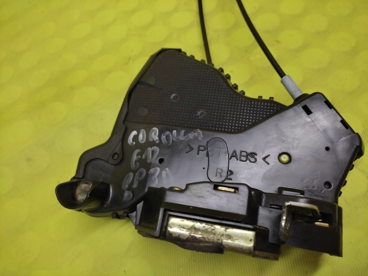 фото №4, Toyota corolla e12 замок дверь правый перед