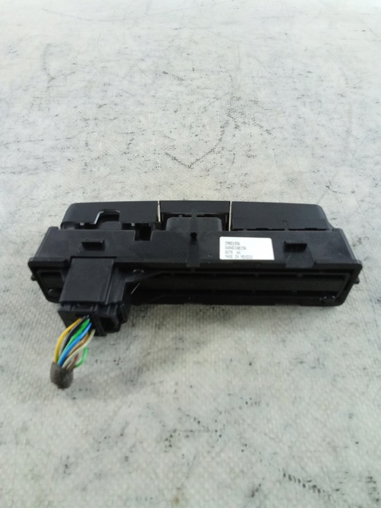 фото №2, D882 перемикач аварійних zafira c 39021936