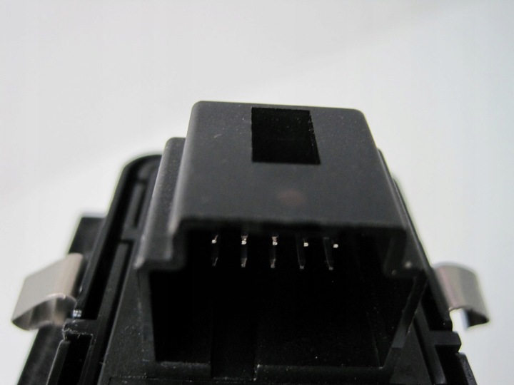 фото №6, Переключатель панель стекло maserati 670272105 8242sa010