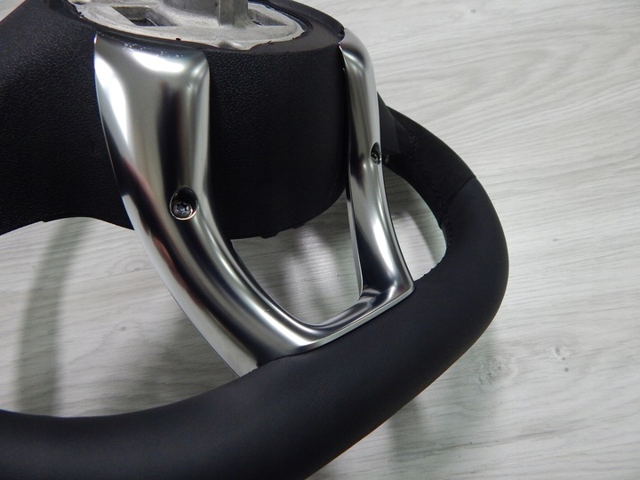 фото №9, Mercedes glc w253 рестайлінг amg- кермо шкіра алькантара obszycie читай опис